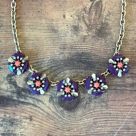 J Crew Statement Necklace Purple Coral Gold Rhinestone Crystal Cluster Retro 18" - Picture 3 of 13
